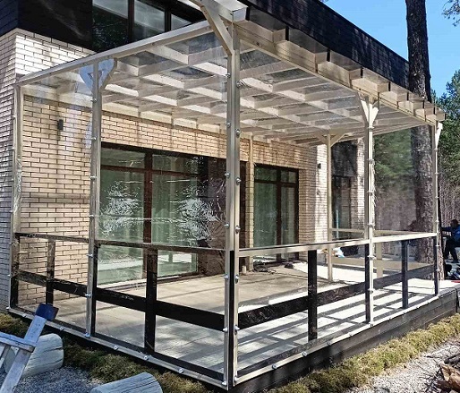 Защитные шторы ПВХ "Мягкие окна" 